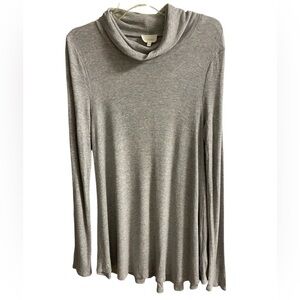 Anthropologie Deletta grey ribbed knit tunic top swing turtleneck Large